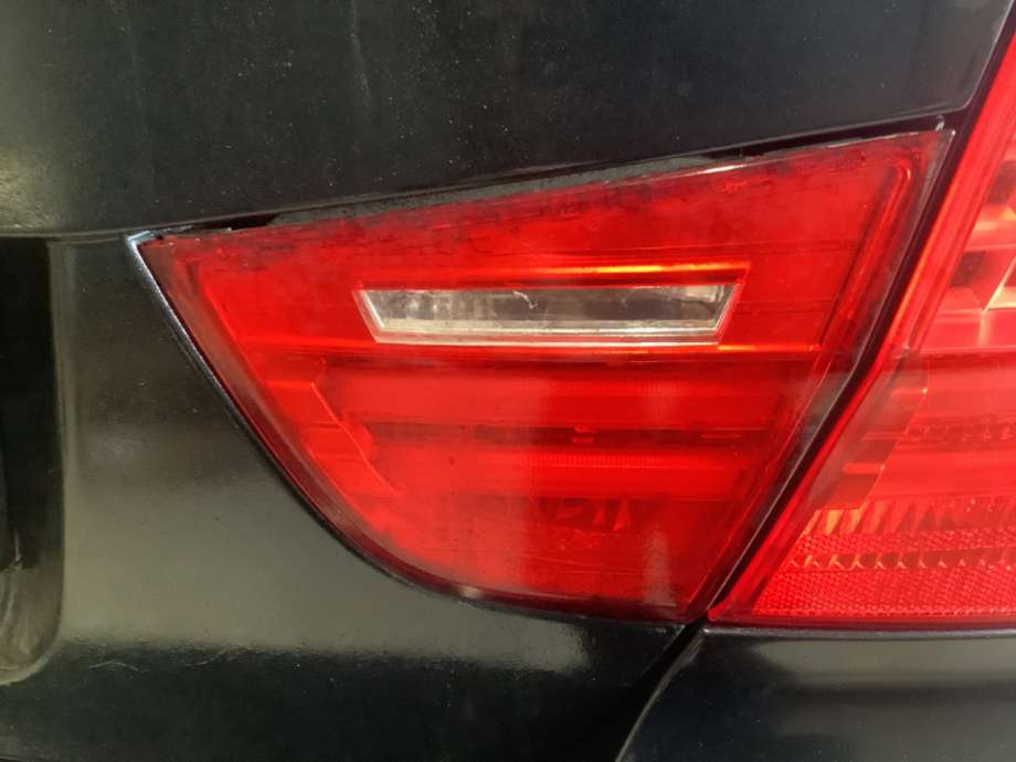 Baklykt høyre indre til BMW 3-Serie, 2005-2011 (E90/E91/E92/E93) (E90/E91/E92/E93) (BMW|63 21 7 289 428)