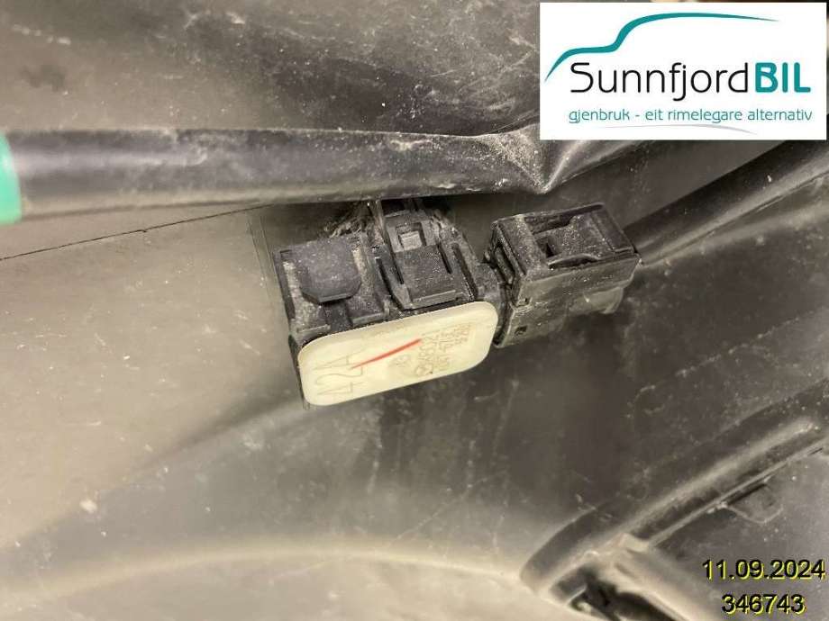 Parkeringssensor foran til Mazda CX-5 2012-2017 (Type I)  (MAZDA|KD4767UC1|)