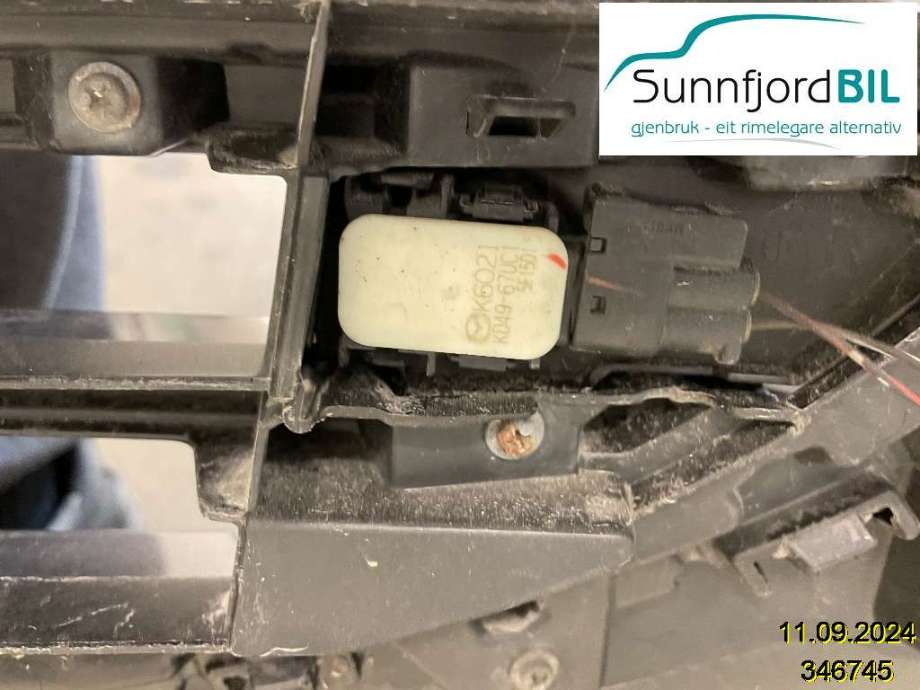 Parkeringssensor foran til Mazda CX-5 2012-2017 (Type I)  (MAZDA|KD4767UC1|)