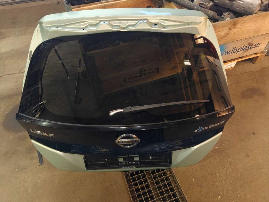 Bakluke combi til Nissan Leaf 2018-->> (Type II)  (NISSAN|K01005SHMB|)