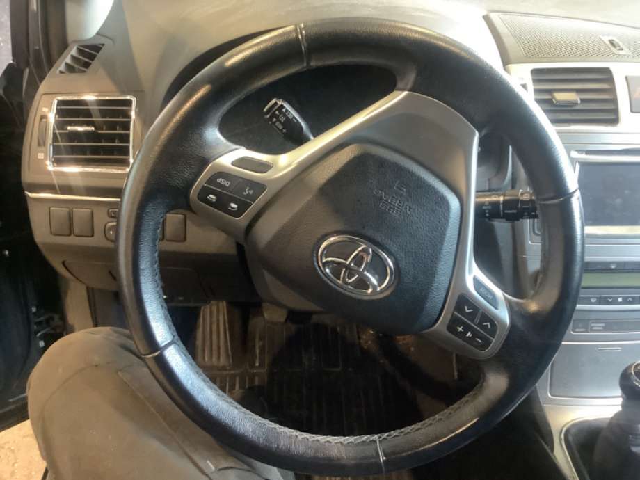 Ratt til Toyota Avensis, 2009-2015 (Type III, Fase 1)  (TOYOTA|)