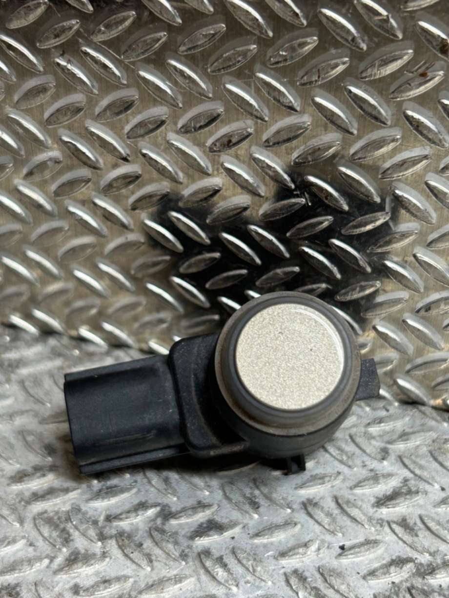 Parkeringssensor foran til Opel Insignia A 2009-2014  (OPEL|39006734|0263003816|13282885)