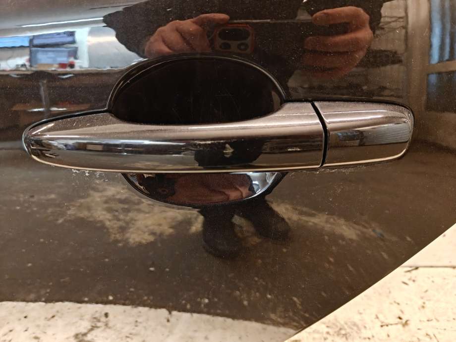 Dørhåndtak utv venstre bak til Volvo V60 2010-2013 (Type I, Fase 1)  (VOLVO|31440086|39802200|)