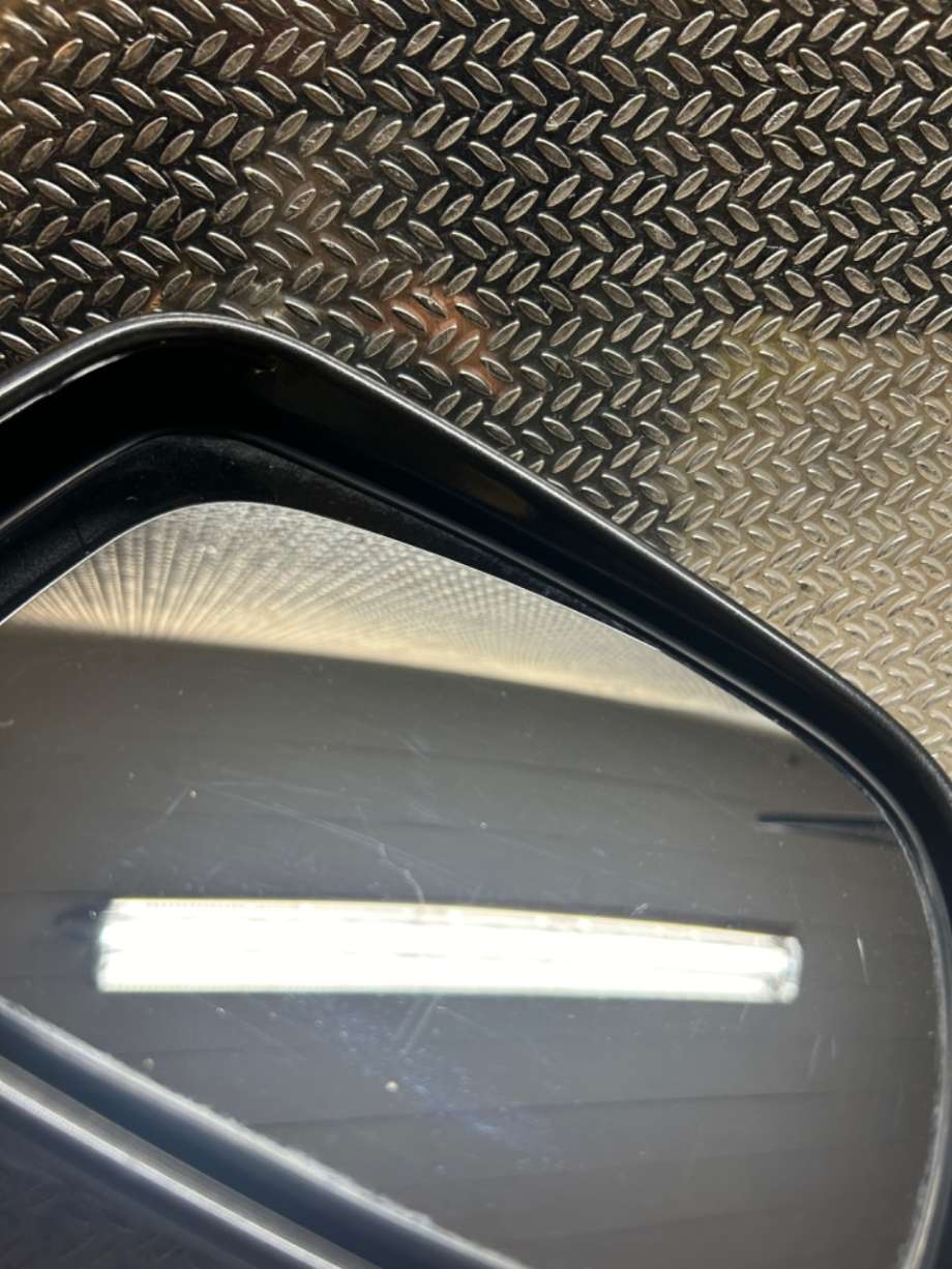 Speil høyre til Toyota Verso 2004-2009 (Type II) (TOYOTA|879100F040B2|)