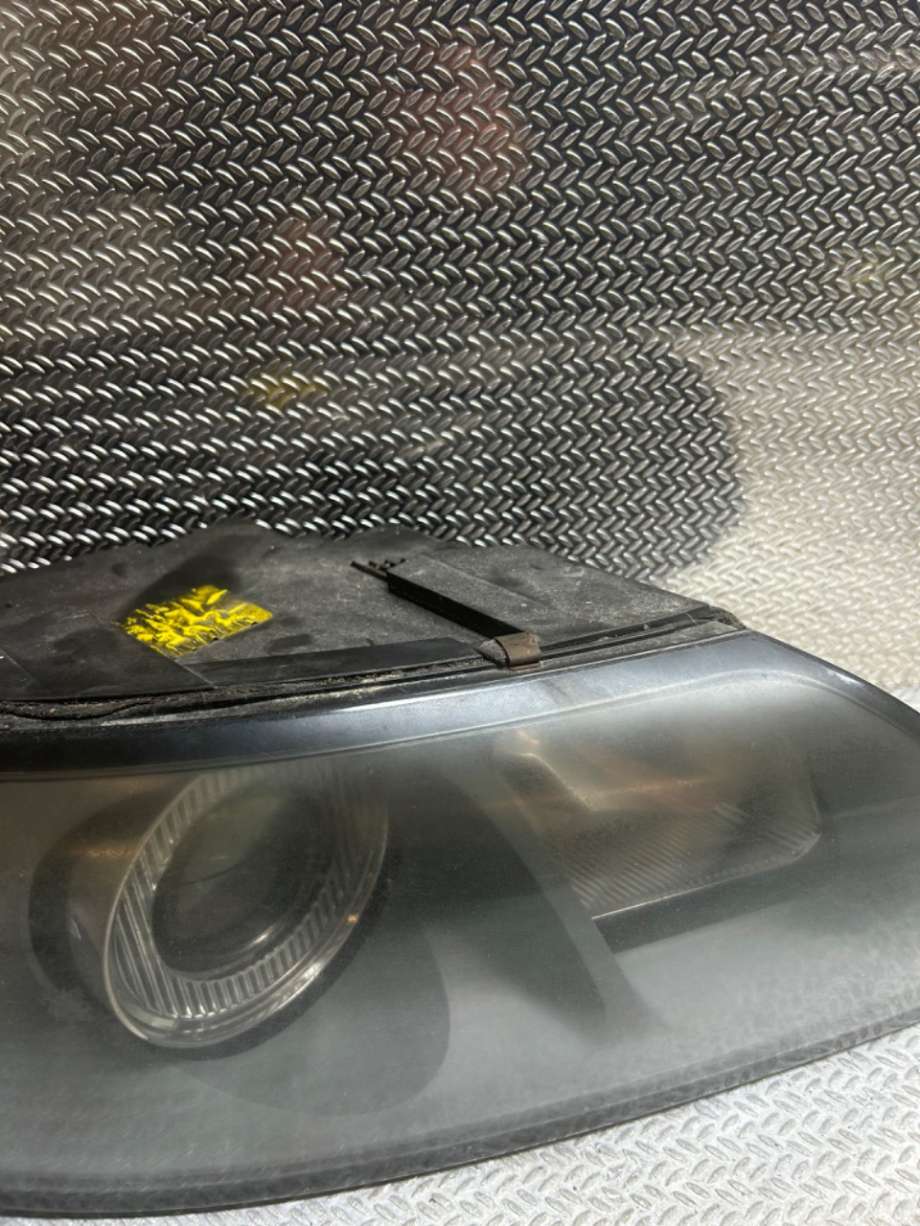 Frontlykt høyre halogen til Volvo V50 2004-2007 (Fase 1)  (VOLVO|31335222|0301198204|30698886)