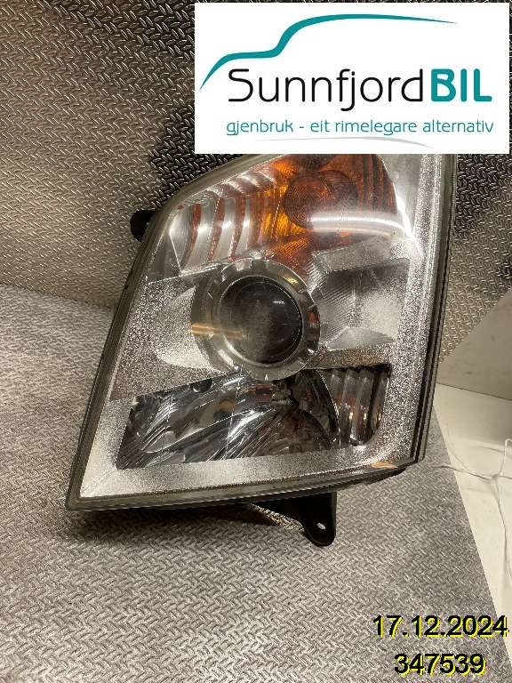 Frontlykt venstre halogen til Isuzu D-Max, 2007-2012 (Type I)  (ISUZU|8980800100)