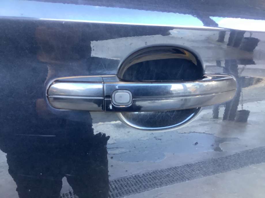 Dørhåndtak utv høyre foran til Ford Kuga, 2008-2012 (Type I)  (FORD|)
