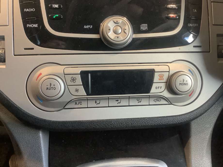 Varmeapparat betjening til Ford Kuga, 2008-2012 (Type I)  (FORD|)