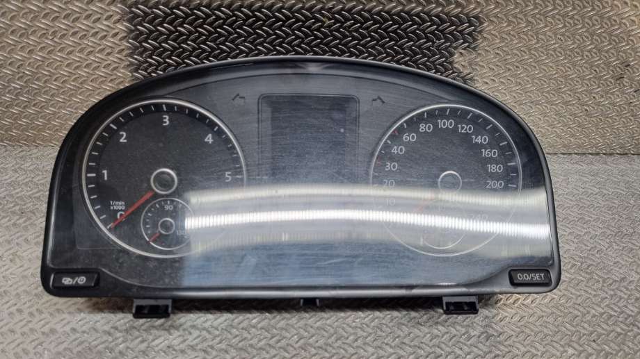 Instrumentpanel til VW Caddy, 2015-2020 (Type III, Fase 3)  (VOLKSWAGEN|2K5 920 876 K)
