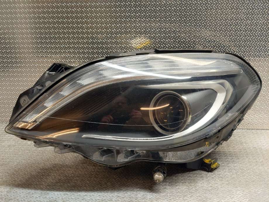 Frontlykt venstre xenon til Mercedes B-Klasse 2011-2018 (W246) (W246) (MERCEDES|A2468200139|A 246 820 01 39)