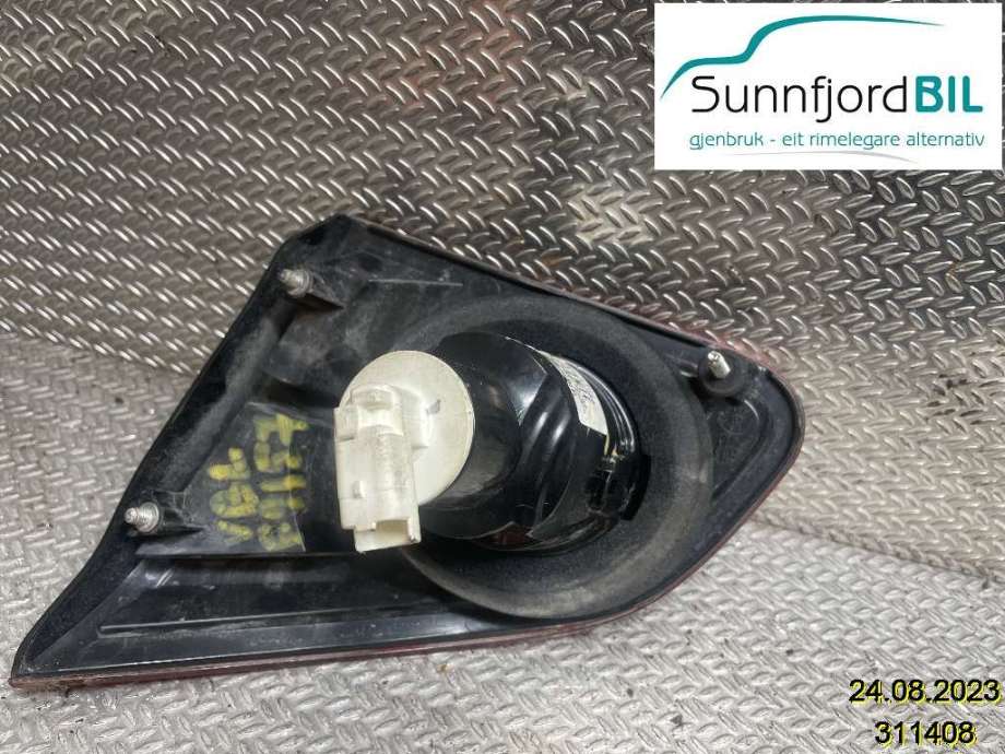 Baklykt venstre indre til Nissan Qashqai 2007-2010 (Type I, Fase 1)  (NISSAN|26559JD85A|)