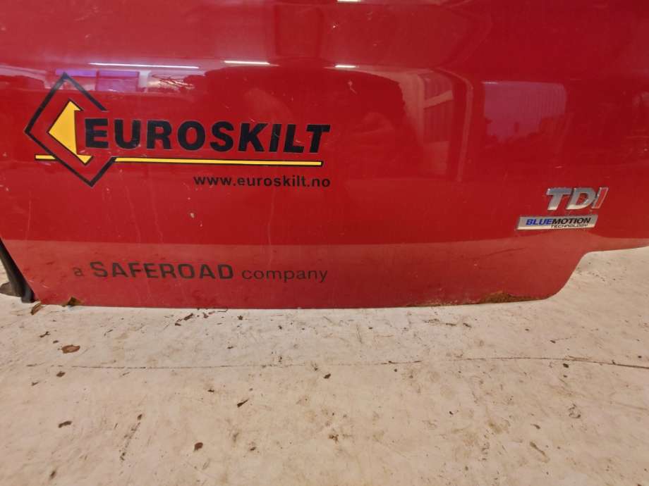 Dør høyre bak varebil til VW Transporter / Caravelle 2009-2015 (Fase 2) (T5) (T5) (VOLKSWAGEN|7H0 827 092 AP|7H0827092AP|)