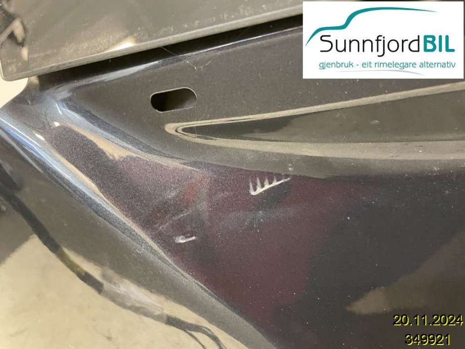 Bakluke combi til Volvo V60 2010-2013 (Type I, Fase 1)  (VOLVO|31457729|)