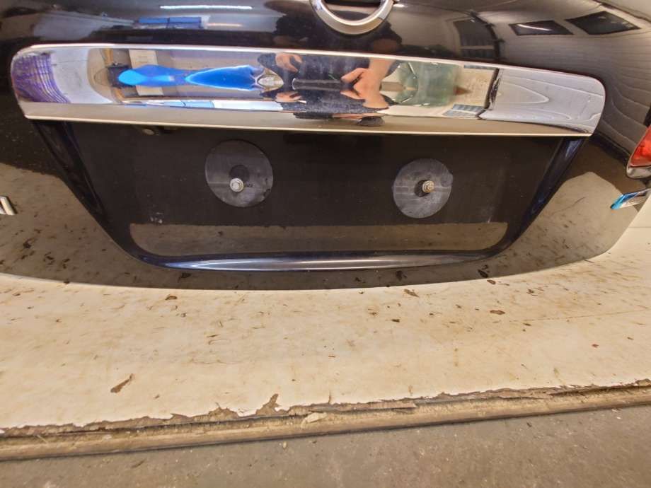 Bakluke til Nissan Qashqai 2007-2010 (Type I, Fase 1) (NISSAN|K0100BR0MA|K0100JD1MC|)