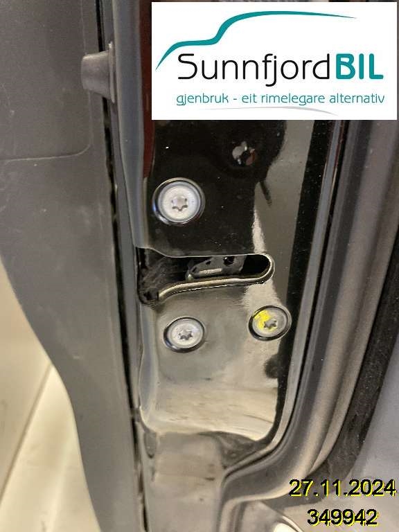Låsekasse høyre til Nissan NV200, 2010-2019  (NISSAN|80500JX51A)