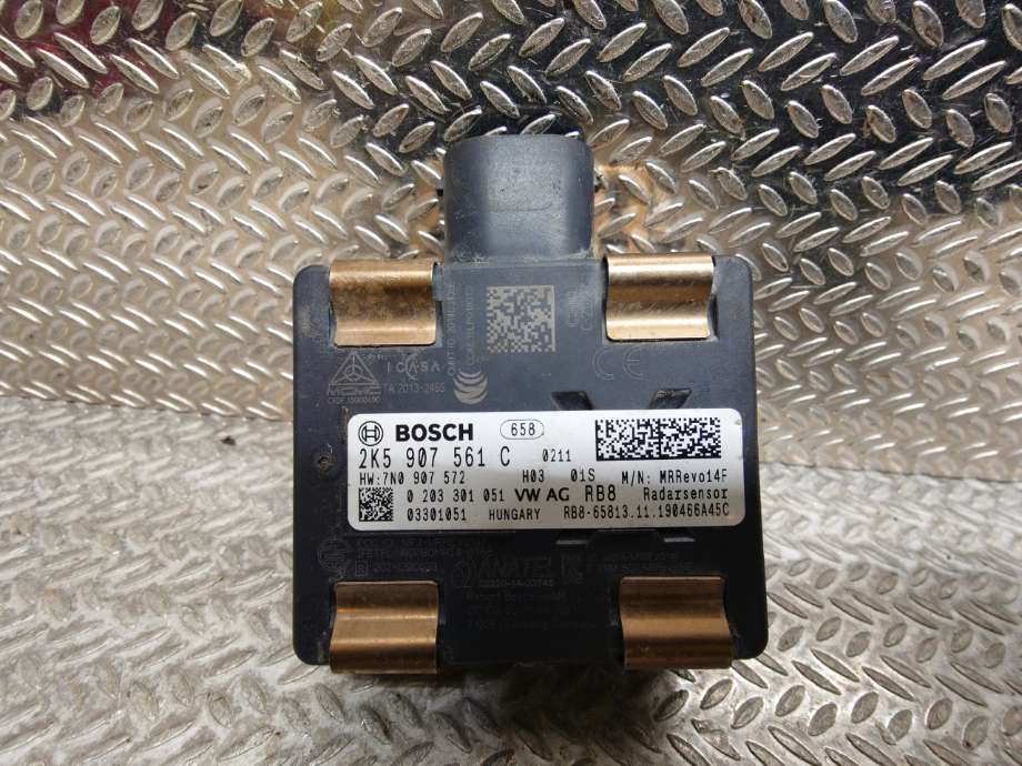 Sensor radar til VW Caddy 2015-2020 (Type III, Fase 3)  (VOLKSWAGEN|2K5907561C|2K5 907 561 C)