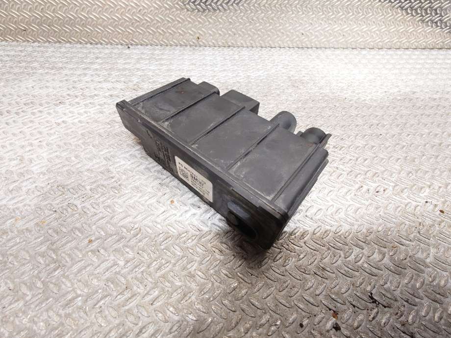 Styreenhet diverse til BMW 2-Serie, 2014-2021 (F22/F23) (F22/F23) (BMW|8647841-03)