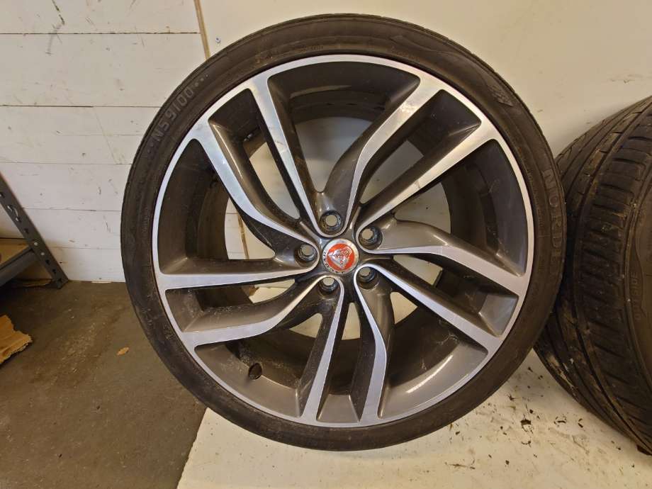 Hjulsett aluminium sommer til Jaguar XF 2015-->> (X260) (X260) (JAGUAR|GX6M1007FA|T2H5949|GX6M-1007-FA)