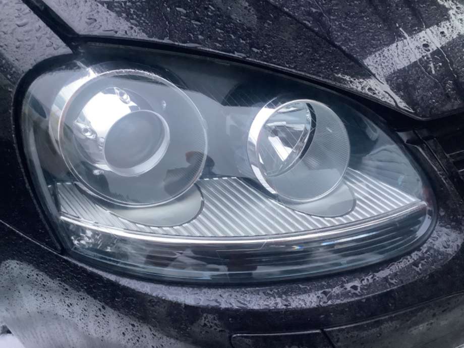 Frontlykt høyre halogen til VW Golf V, Combi, 2003-2008  (VOLKSWAGEN|1K6 941 040)