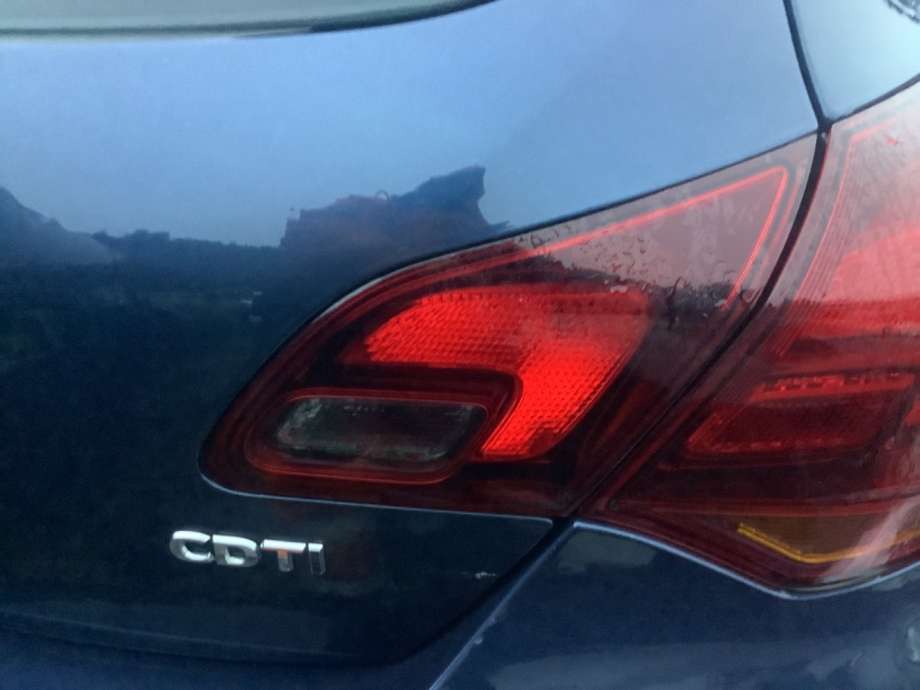 Baklykt høyre indre til Opel Astra J, 2010-2015  (OPEL|)