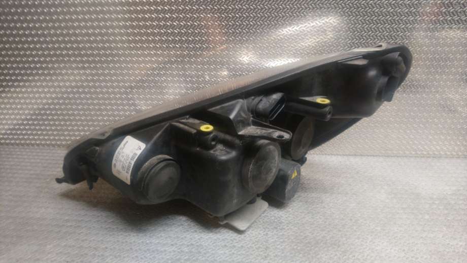 Frontlykt høyre xenon til Ford S-Max 2006-2010 (Type I, Fase 1) (FORD|6M2113D154AG|1801373|6M21-13D154-AG)