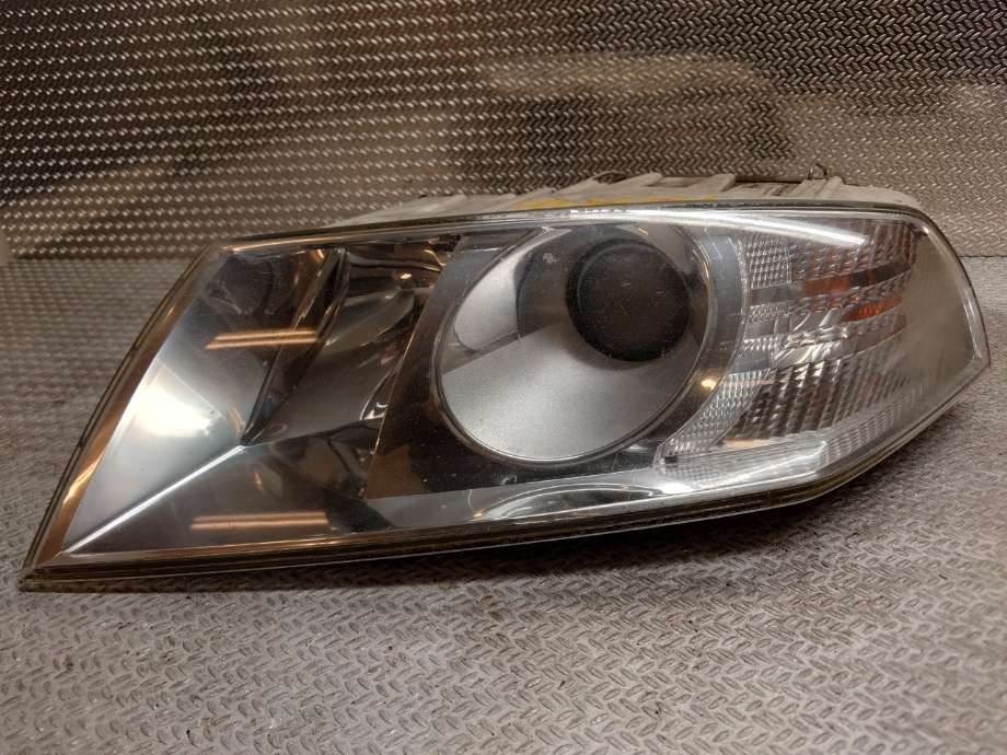 Frontlykt venstre xenon til Škoda Octavia, 2005-2008 (Type II, Fase 1)  (SKODA|1Z1941017N)