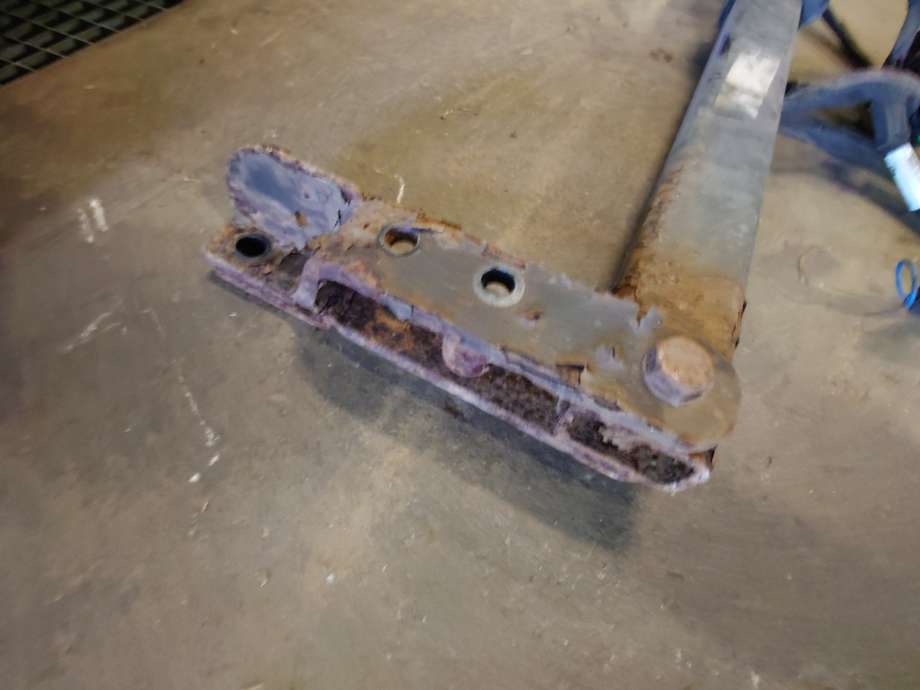 Hengerfeste til Volvo V70 2005-2007 (Type II, Fase 2)  (VOLVO|30682095|)