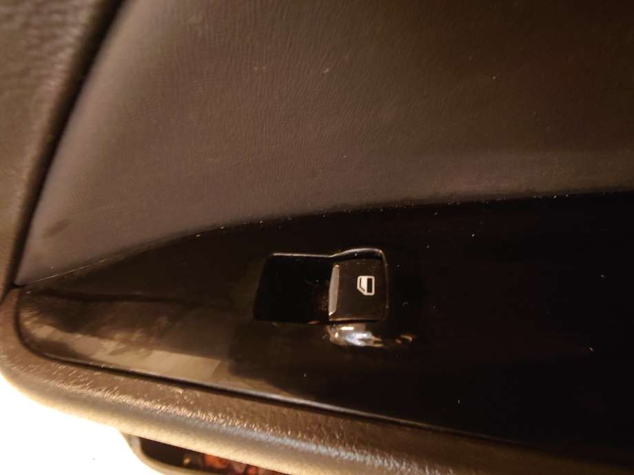 Bryter ruteheis til Ford Mondeo, 2014-2019 (Type V, Fase 1)  (FORD|DG9T-14529-AB3JA6)