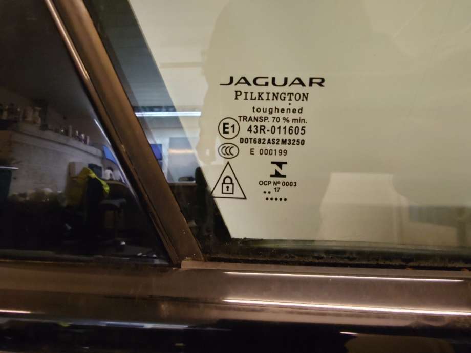 Siderute høyre foran til Jaguar XF 2015-->> (X260) (X260) (JAGUAR|GX6321410AB|T2H1150|)