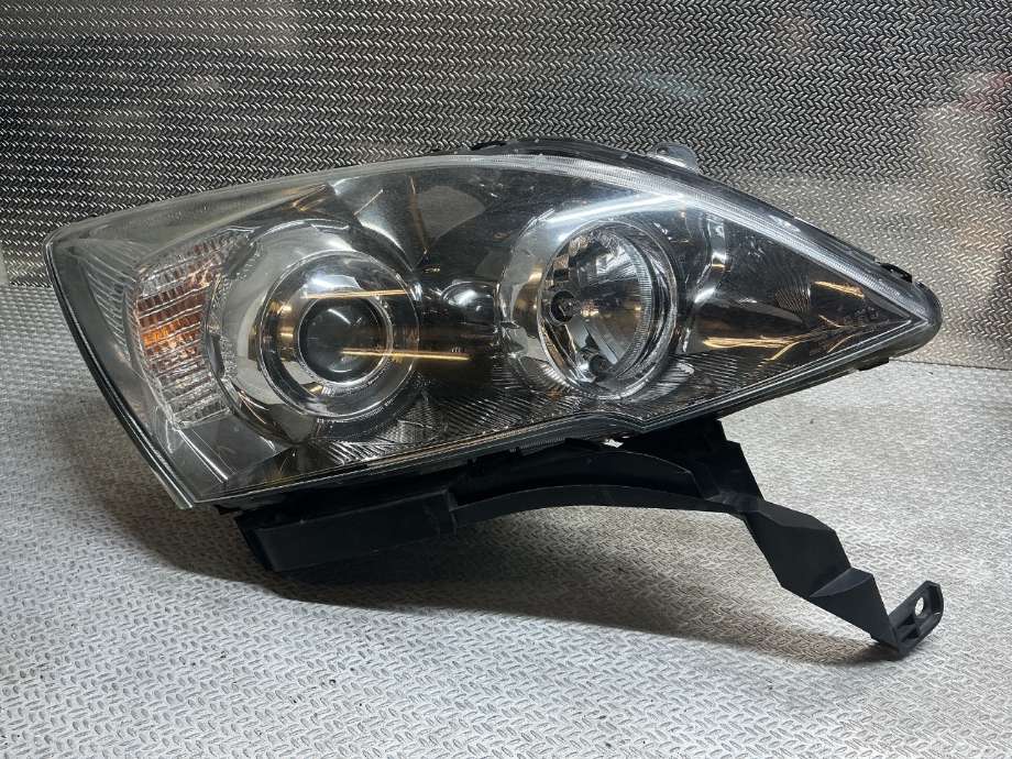 Frontlykt høyre halogen til Honda CR-V 2007-2012 (Type III)  (HONDA|33101SWWG11|)