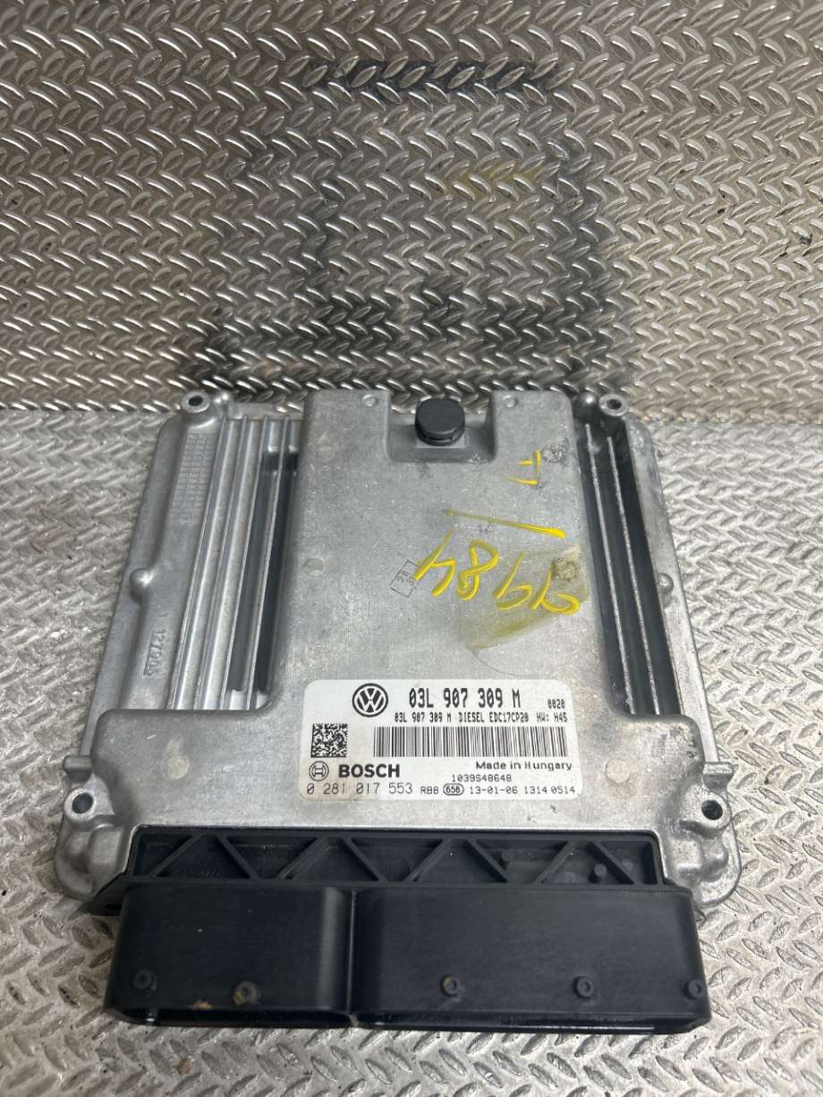 Styreenhet motor til VW Transporter / Caravelle, 2009-2015 (Fase 2) (T5) (T5) (VOLKSWAGEN|03L906019GG)