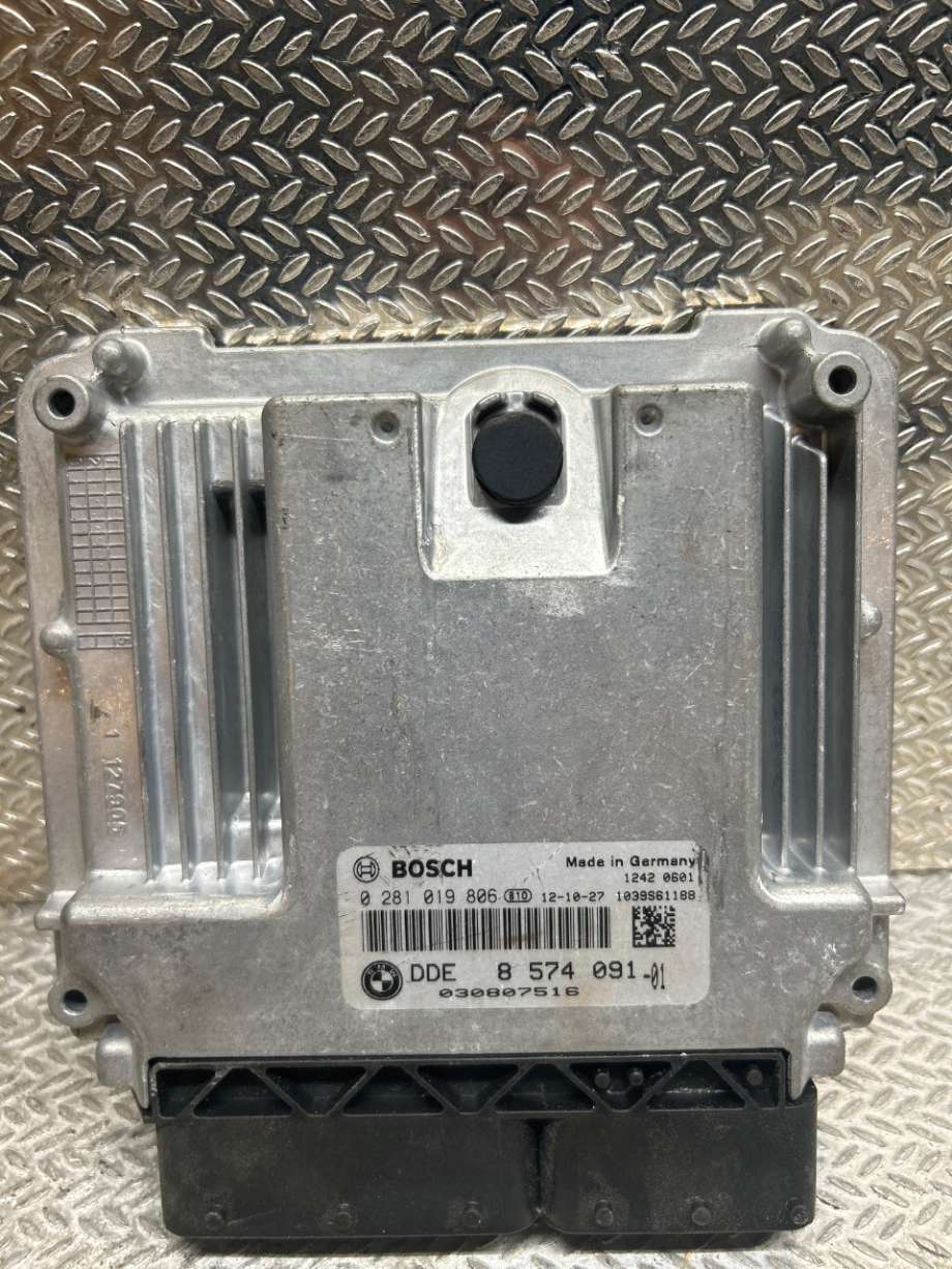 Styreenhet motor til BMW X3, 2010-2017 (F25) (F25) (BMW|13618576333)