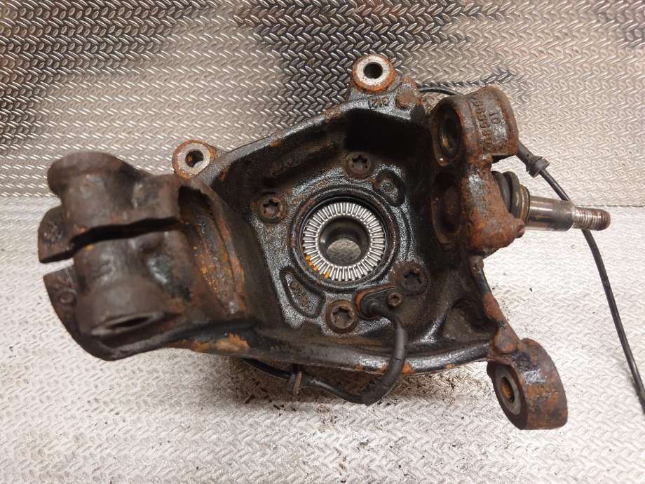 Hjulspindel høyre foran til BMW X3 2010-2017 (F25) (F25) (BMW|31216855954|31 21 6 855 954|)
