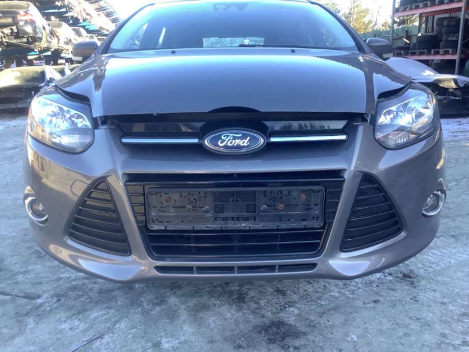 Støtfanger foran til Ford Focus, 2011-2014 (Type III, Fase 1)  (FORD|1719342)
