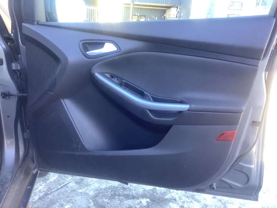 Dørtrekk høyre til Ford Focus, 2011-2014 (Type III, Fase 1)  (FORD|)