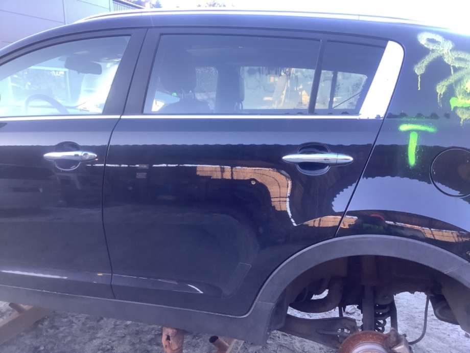 Dør venstre bak til Kia Sportage, 2010-2016 (Type III)  (KIA|77003 3W000)