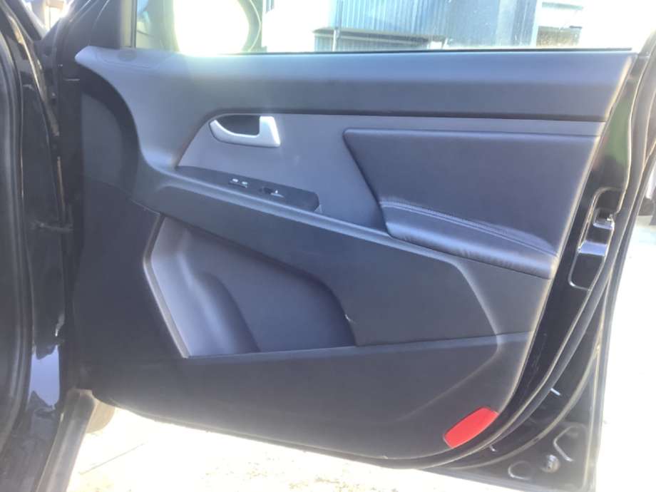 Dørtrekk høyre til Kia Sportage, 2010-2016 (Type III)  (KIA|)