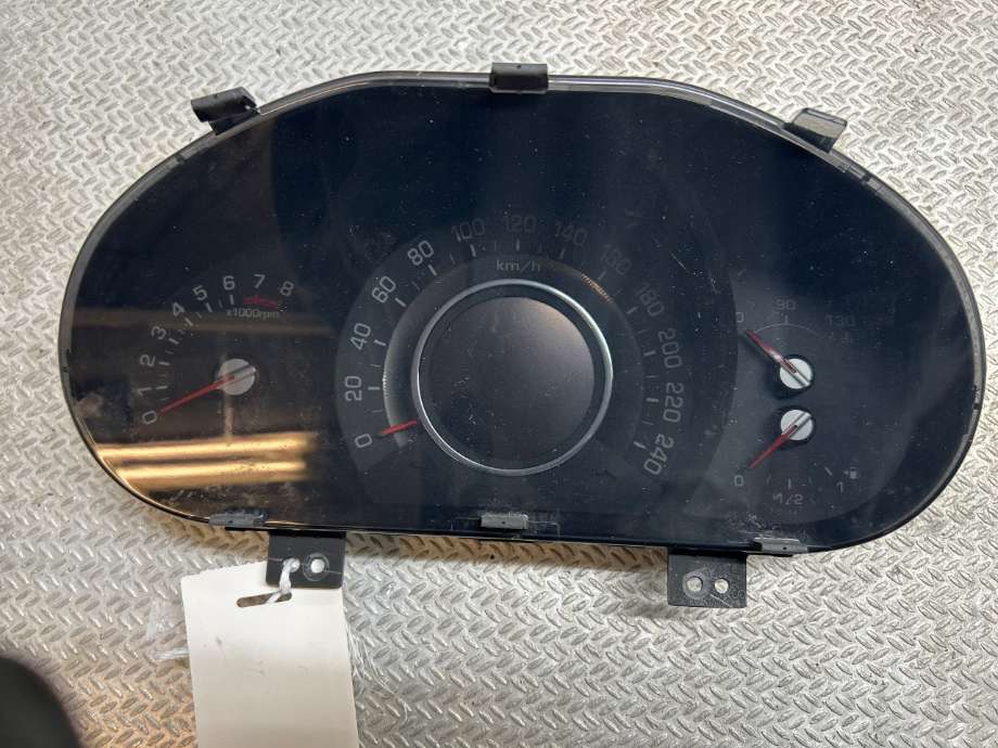 Instrumentpanel til Kia Sportage, 2010-2016 (Type III)  (KIA|940163U036)