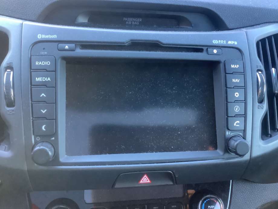 Bilstereo til Kia Sportage, 2010-2016 (Type III)  (KIA|)