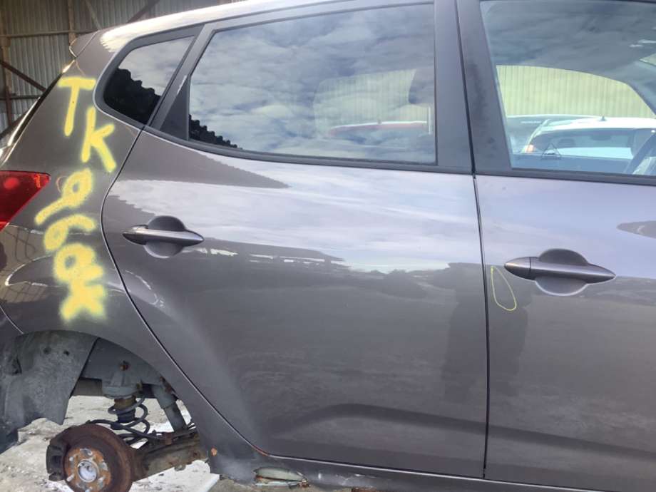 Dør høyre bak til Kia Venga, 2010-2017  (KIA|)