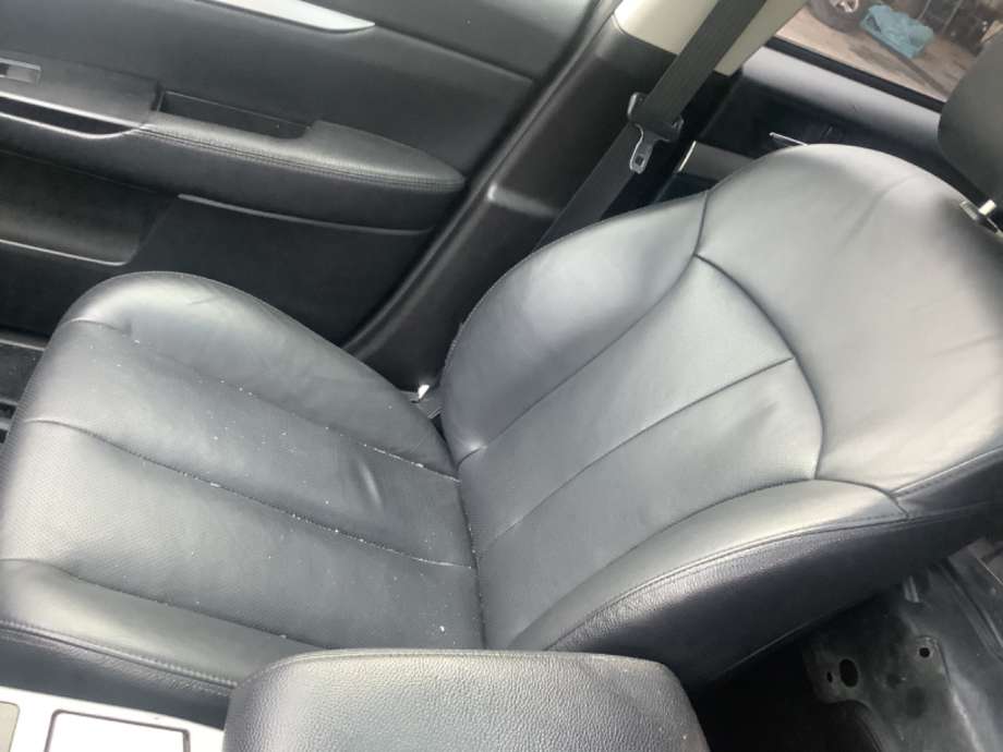 Sete foran høyre til Subaru Outback, 2009-2014 (Type IV)  (SUBARU|)