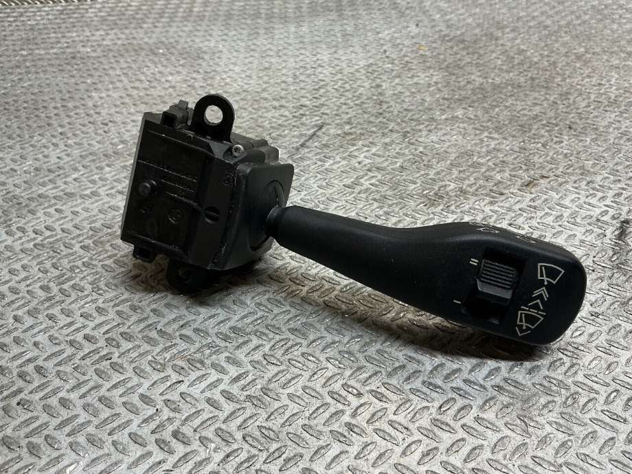 Bryter visker til BMW X3, 2007-2010 (Fase 2) (E83) (E83) (BMW|61 31 8 363 669)