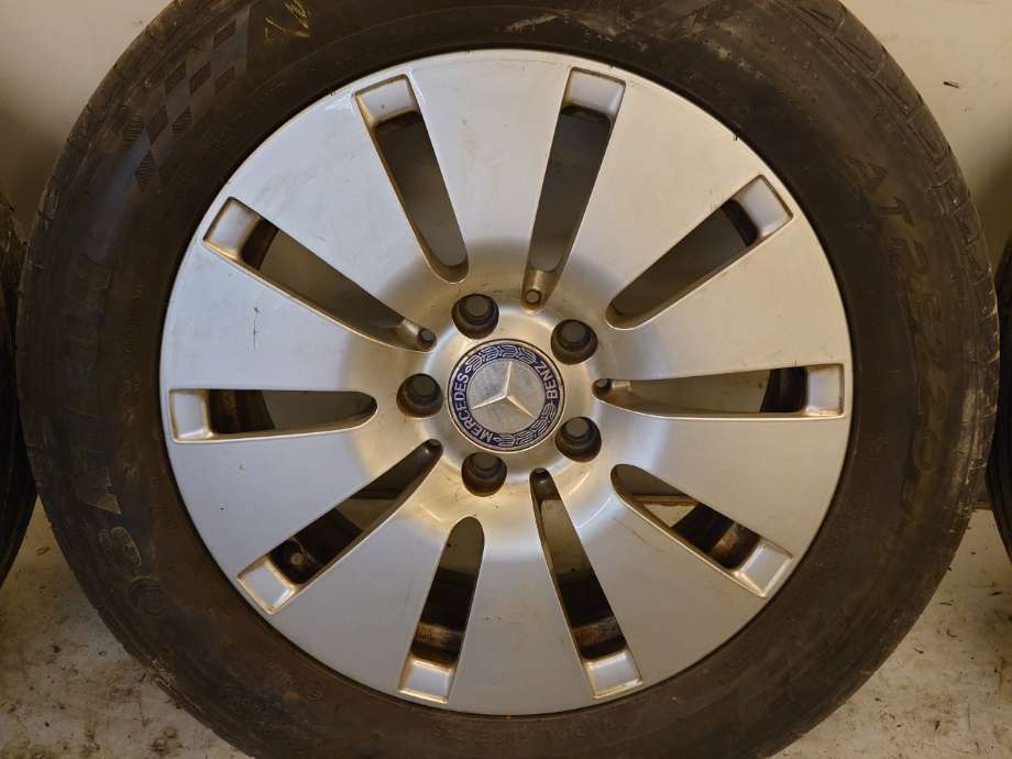 Felgsett aluminium til Mercedes B-Klasse 2011-2018 (W246) (W246) (MERCEDES|A2424010002||A242 401 0002)