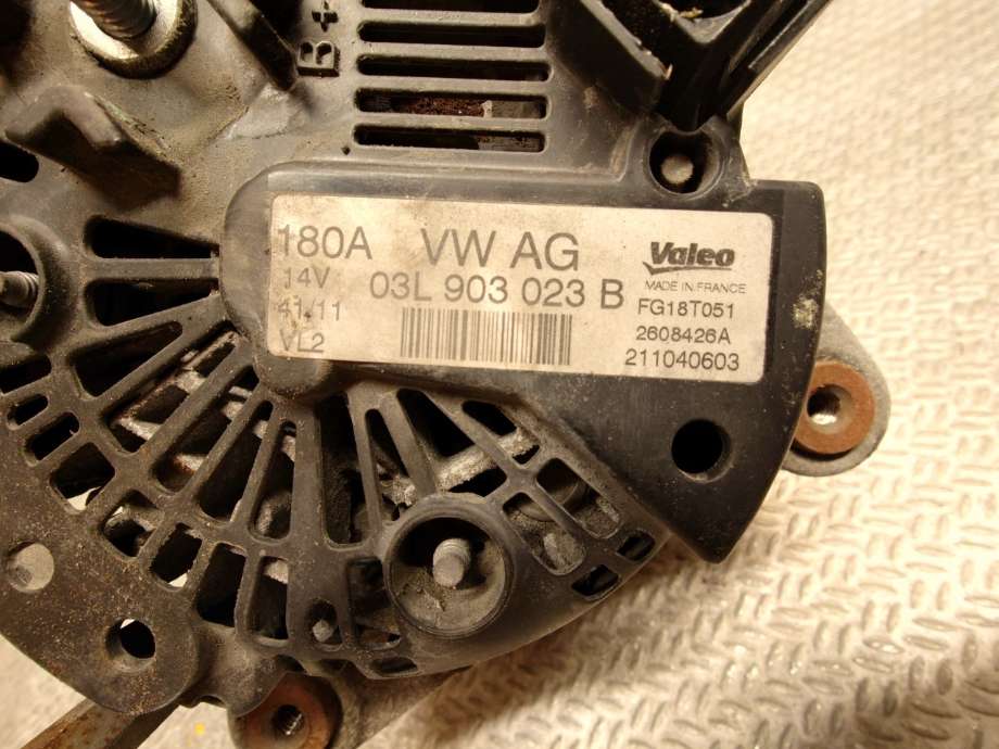 Dynamo til VW Passat 2011-2015 (B7) (B7) (VOLKSWAGEN|03L903023D|03L903023B)