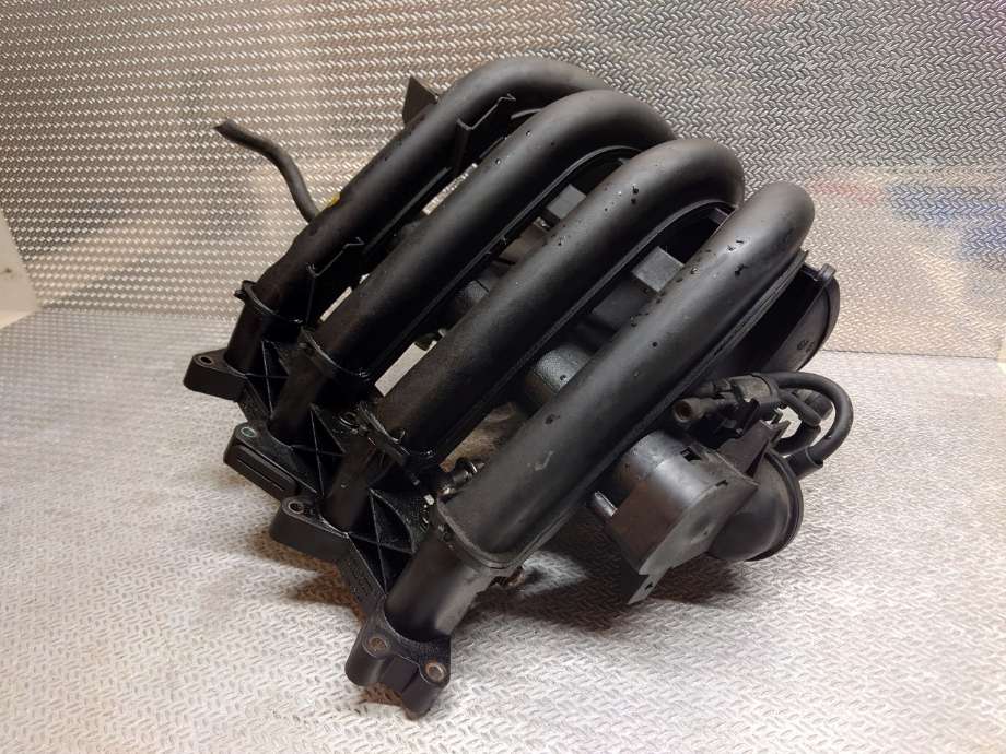 Manifold innsug til Mercedes B-Klasse, 2005-2008 (Fase 1) (W245) (W245) (MERCEDES|A2661410201)