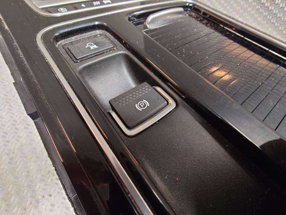 Bryter elektrisk håndbrekk/parkbrems til Jaguar XF, 2015-->> (X260) (X260) (JAGUAR|GX732B623AD)