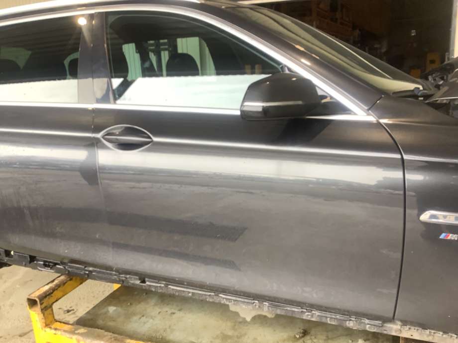 Dør høyre foran til BMW 5-Serie, 2010-2017 (F10/F11) (F10/F11) (BMW|41 00 9 628 754)