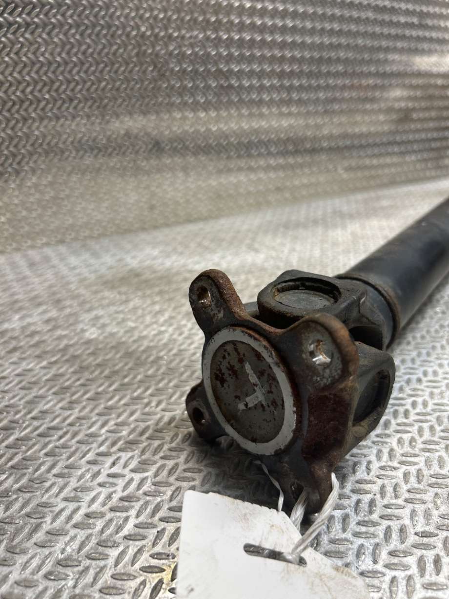 Mellomaksel fremre til BMW 5-Serie 2010-2017 (F10/F11) (F10/F11) (BMW|26209425906|26208628043|)