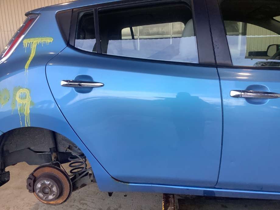 Dør høyre bak til Nissan Leaf, 2011-2017 (Type I)  (NISSAN|)