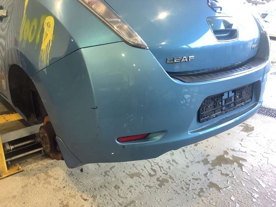 Støtfanger bak til Nissan Leaf, 2011-2017 (Type I)  (NISSAN|)
